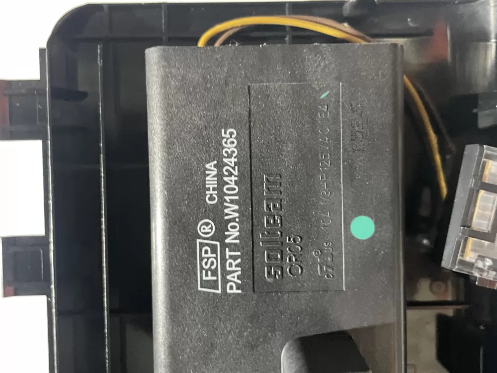 Kenmore W10424365 Refrigerator Dispenser Control Board AZ227821 | Wm1932