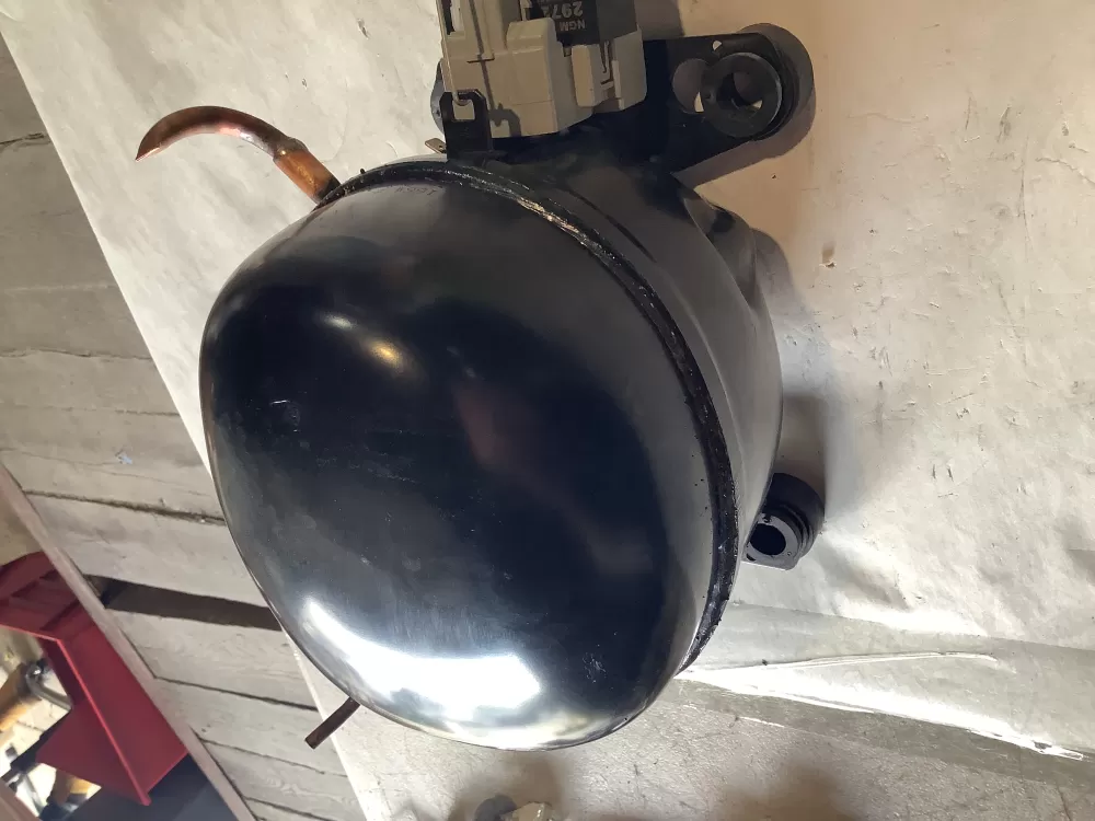 Kenmore EM3Y60HLP Refrigerator Compressor AZ150863 | SL281