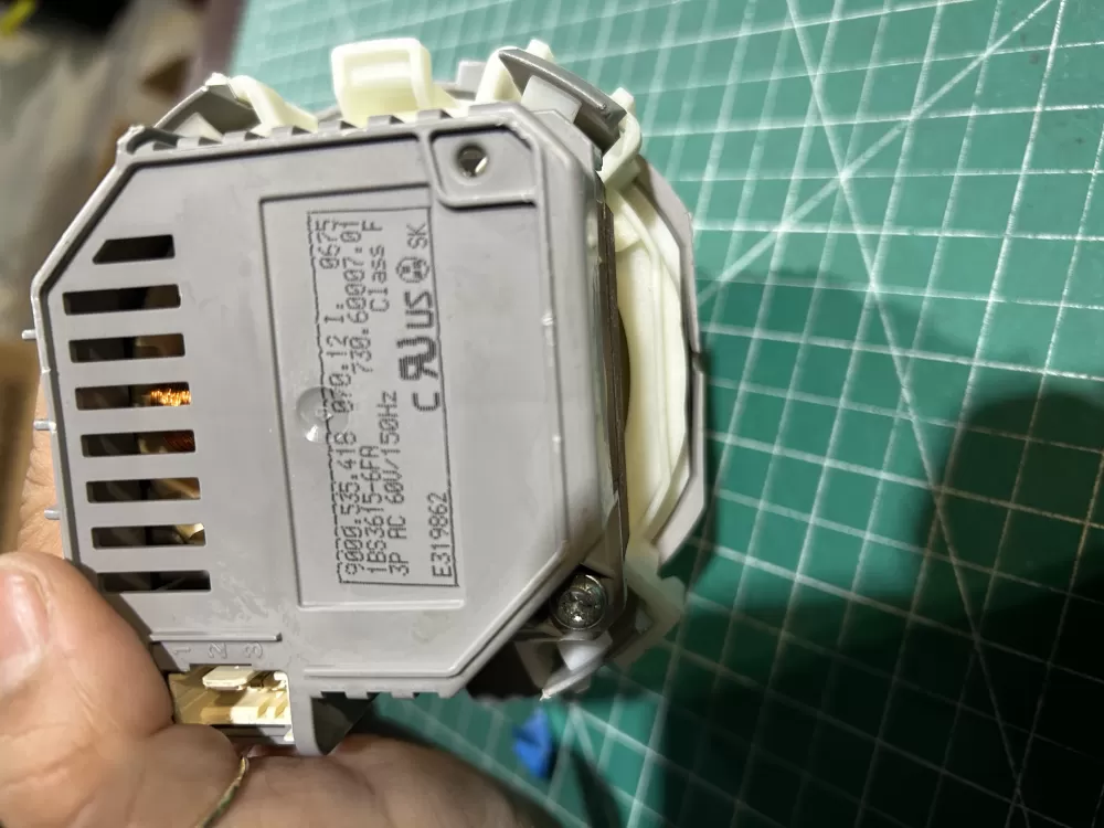 Bosch 9000897027 E319862 Dishwasher Circulation Pump Motor AZ167093 | Sl264