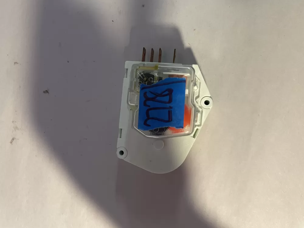 Frigidaire DBZC-1430-1D5 Refrigerator Defrost Timer AZ198334 | KM2728