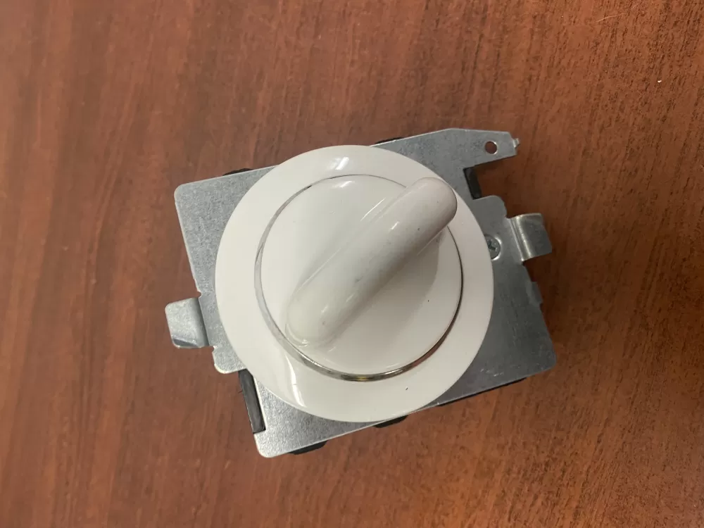 GE 572D520P040 WE4M383 Dryer Timer AZ46667 | BK1782