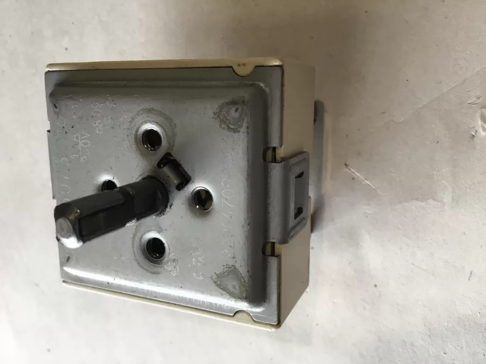 GE 229C4709P006  WB24T10153  Range Infinite Switch