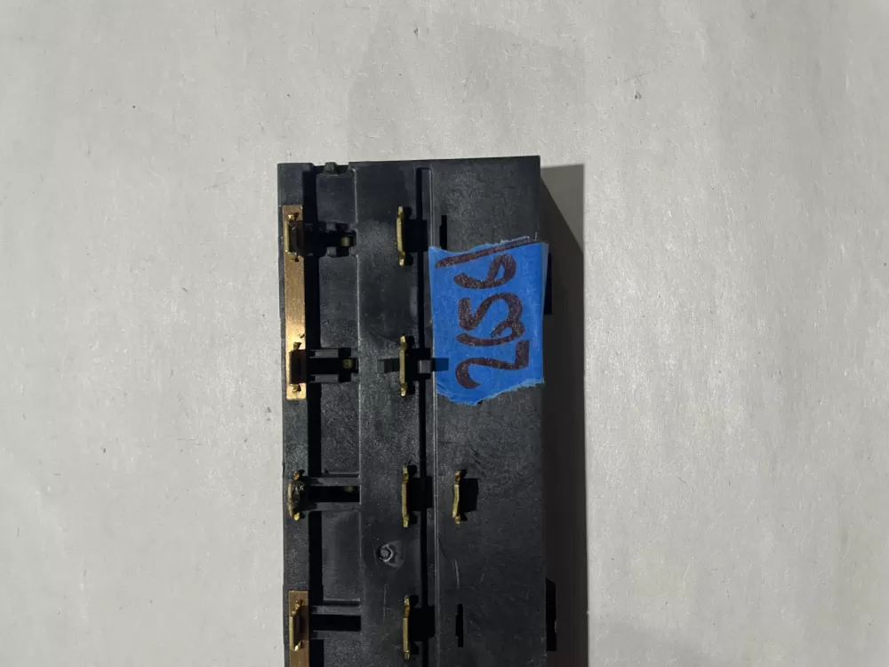 Whirlpool Refrigerator Dispensor Control Board 26561 AZ186841 | KM2656