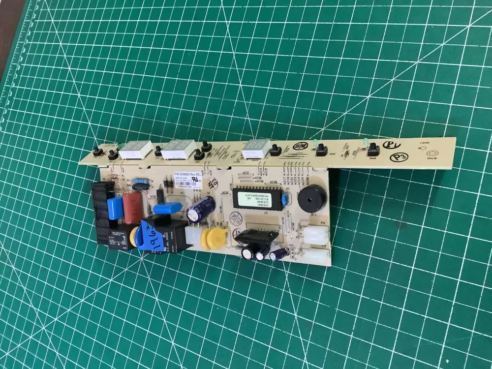 Whirlpool Kenmore 2304000 8201659 Refrigerator Control Board AZ187782 | NR1963