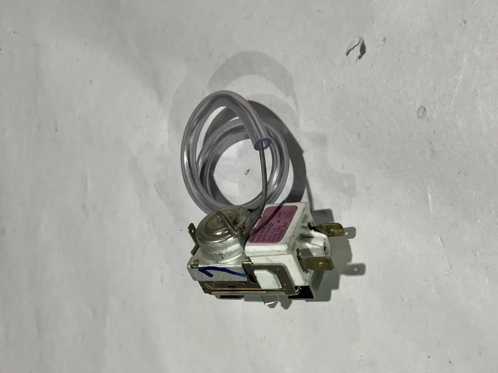 GE WR09X10033  522468-29 Refrigerator Thermostat
