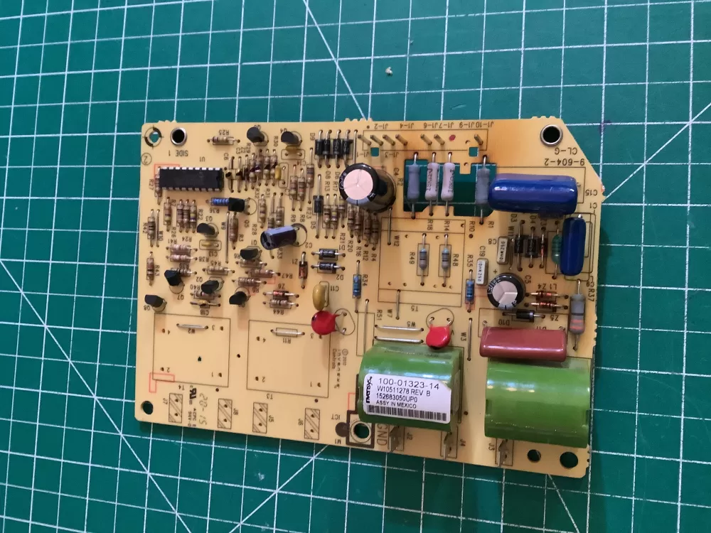 Whirlpool  Maytag  Jenn-Air  Amana 100-01323-14  WPW10511278  AP6022501  W10511278  3021091  PS11755834 Oven Spark Module Control Board