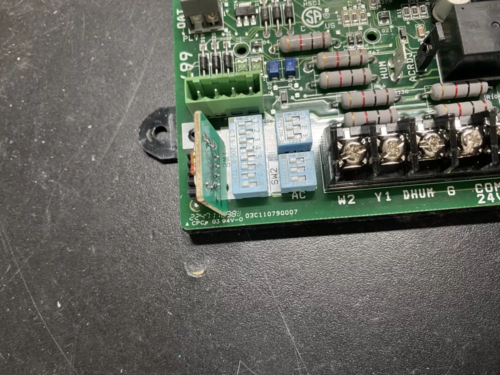 Carrier Bryant CEPL130667 04 Furnace Control Board AZ17994 | BK982