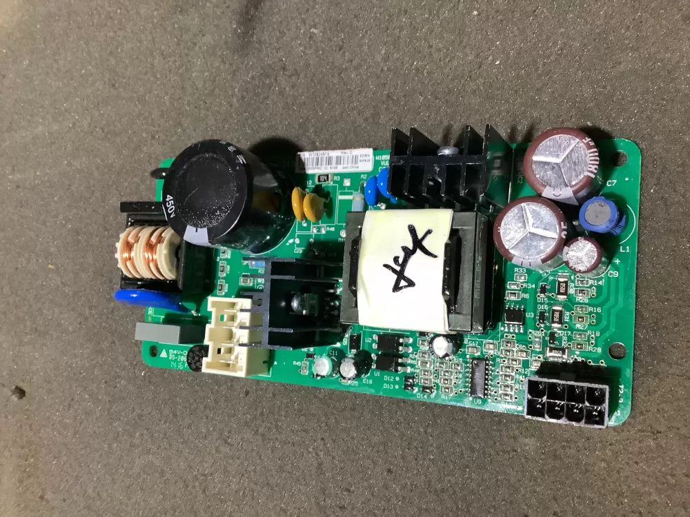 Whirlpool KitchenAid W10624574 Refrigerator Control Board AZ121140 | NR2227