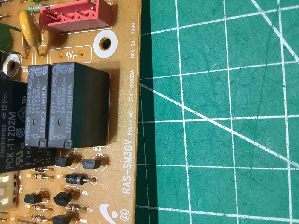 Samsung RAS-SM3GV-03 PCB MODEL RAS-SM3GV-03 AZ183505 | AR2704