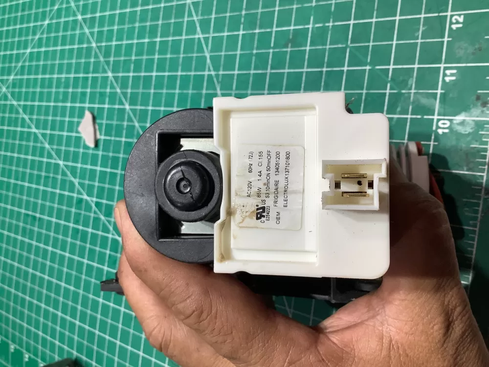 Electrolux Frigidaire E254223 Dishwasher Drain Pump