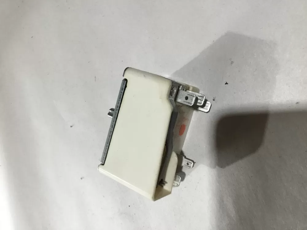 GE  Hotpoint WB24T10025 Range Switch