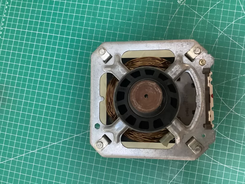 GE  Hotpoint 5KH26JJ064S Dryer Motor