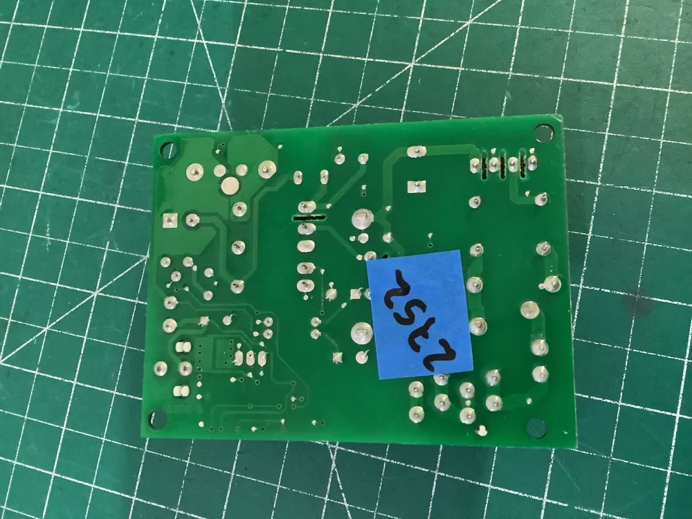 Whirlpool W10356039 W10118747 Refrigerator Control Board AZ196991 | NR2752