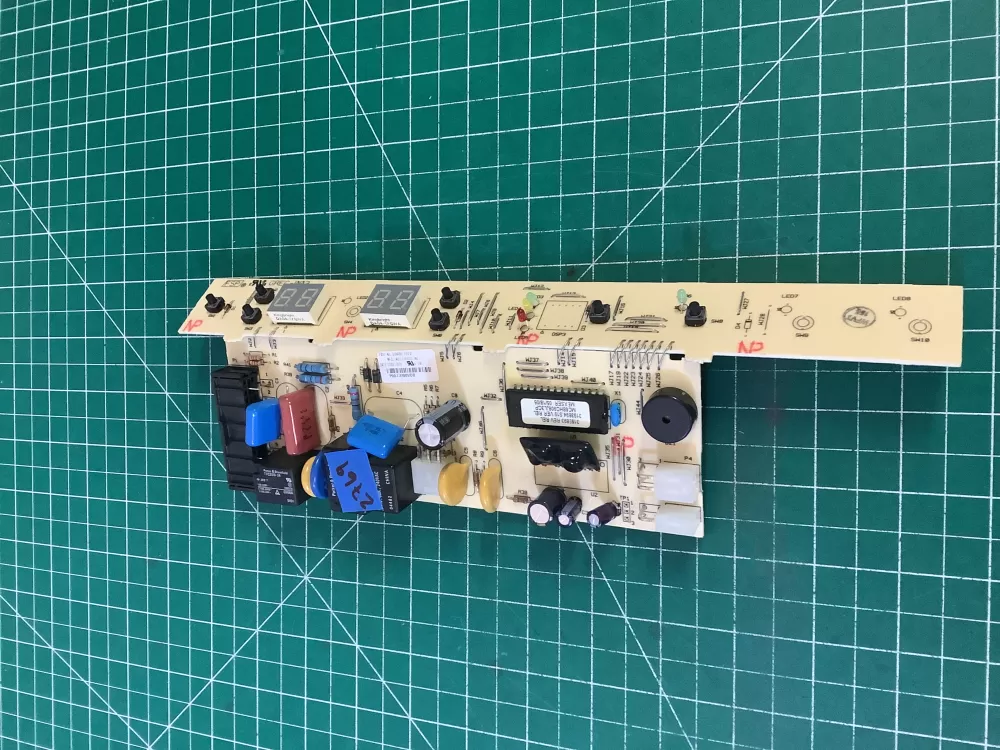 Kenmore 2304050 Refrigerator Control Board AZ198797 | NR2769