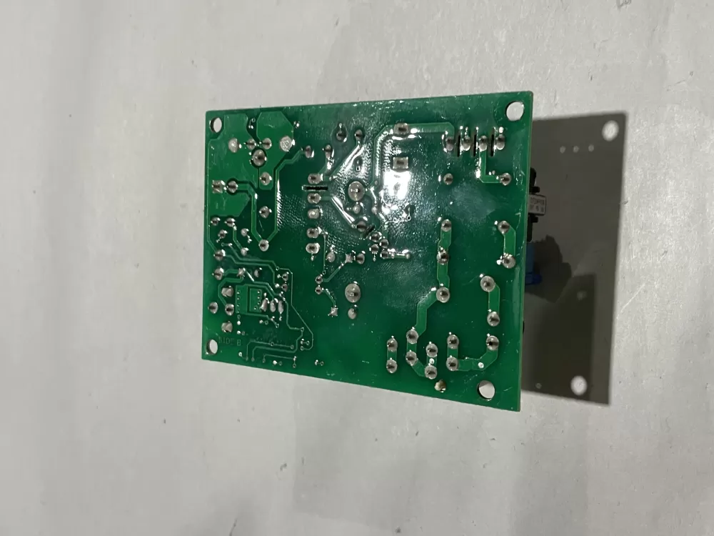 Whirlpool KitchenAid Kenmore Refrigerator Control Board AZ187287 | Wm2037