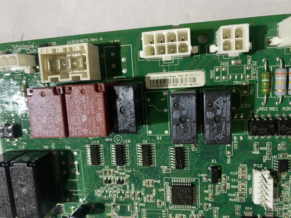 Whirlpool Maytag W10267646 Refrigerator Control Board AZ195798 | BK1743