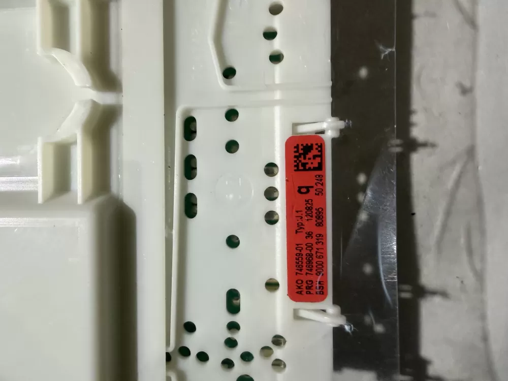 Bosch 9000 671 319 9000671319 746559 01 Washer Control Board AZ215513 | KM2749