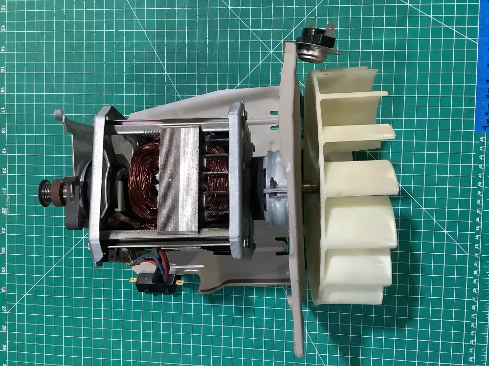 GE Frigidaire 212D1613G003 Dryer Motor AZ229694 | SLA95