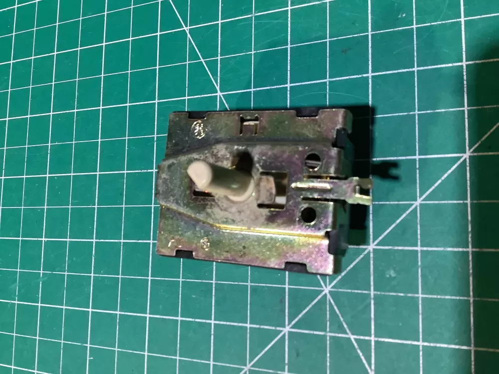 572D437P010 GE Dryer Board - Control
