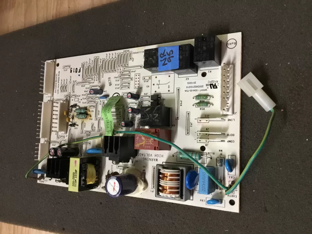 GE 200D2260G008 PD00074367 AP7188100 Refrigerator Control Board AZ99808 | NR95