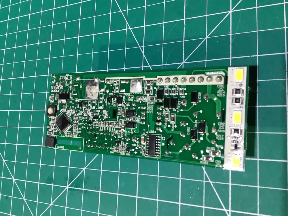 Whirlpool W11442522 Refrigerator Control Board Interface AZ130795 | NR2334
