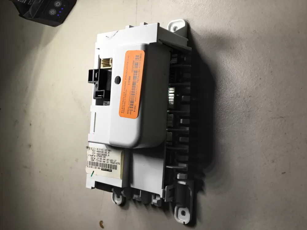 Frigidaire  Whirlpool  Kenmore  Electrolux 137275308 Washer Control Board
