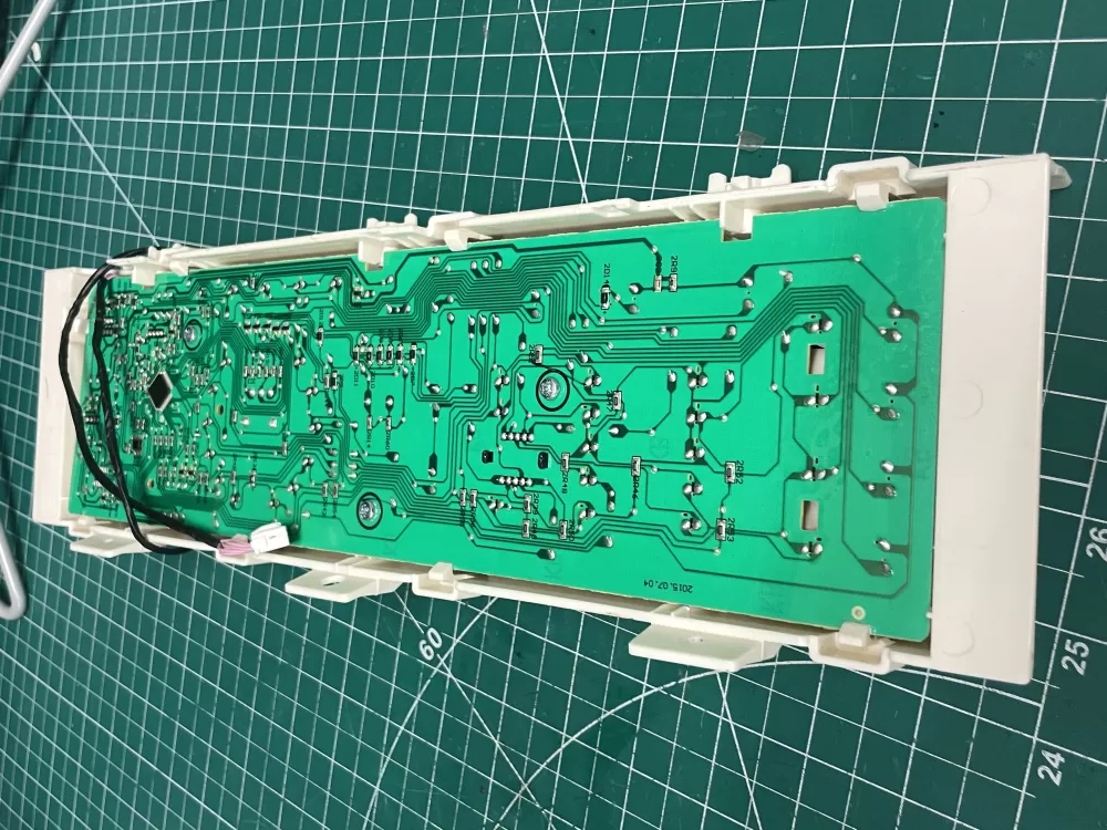 Frigidaire washer control board.  D18080601144 AZ202675 | Wmv822