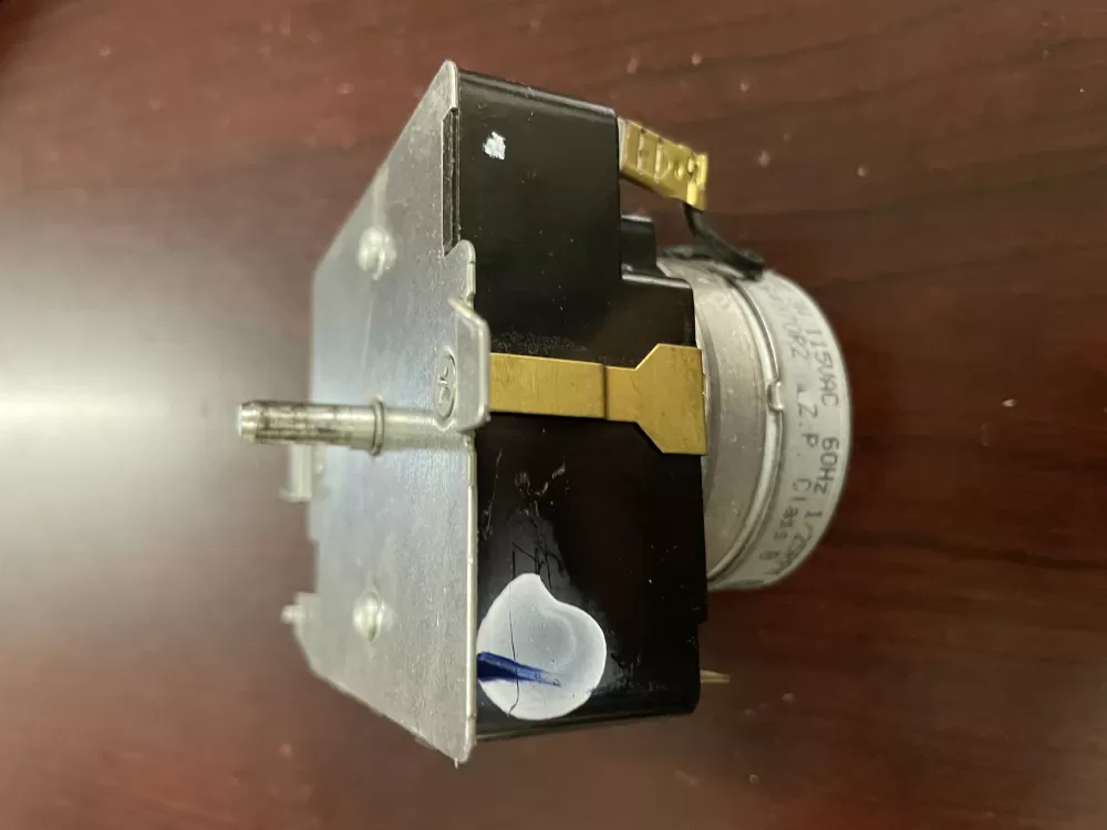 GE 572D520P030 Dryer Timer AZ67211 | KM1336