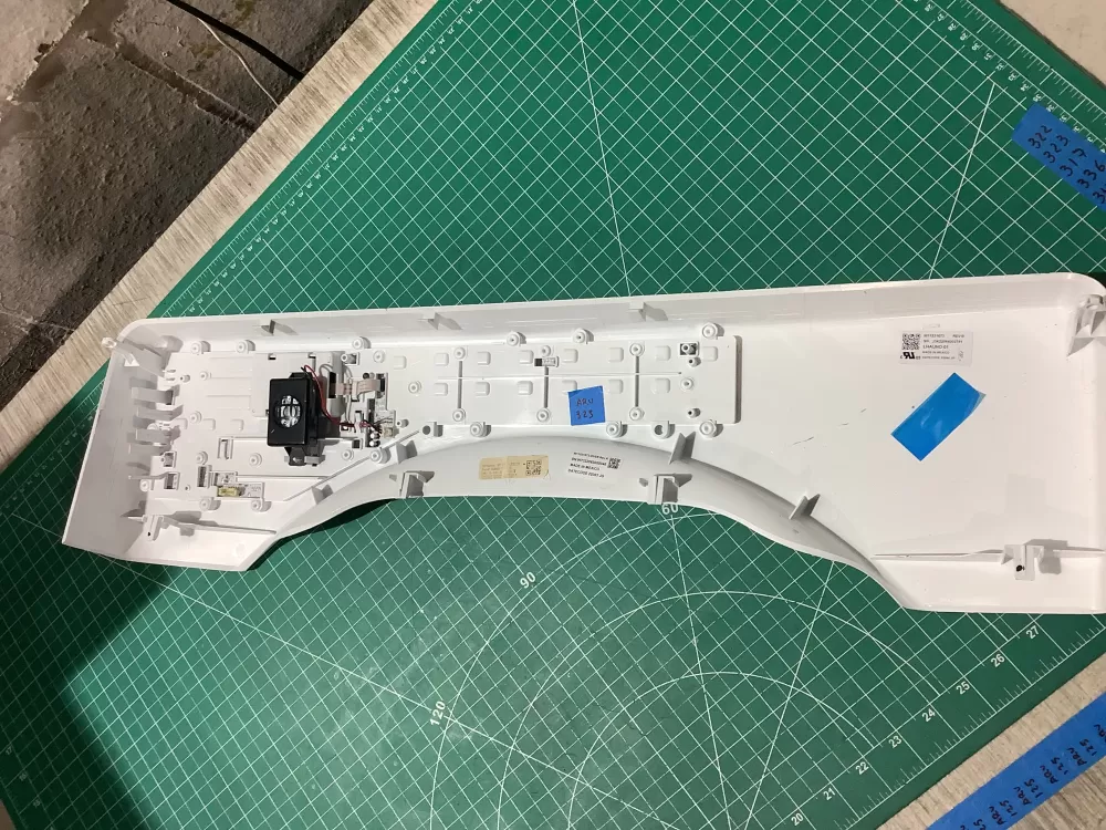 Whirlpool W11531673 Control Board AZ195302 | ARV325