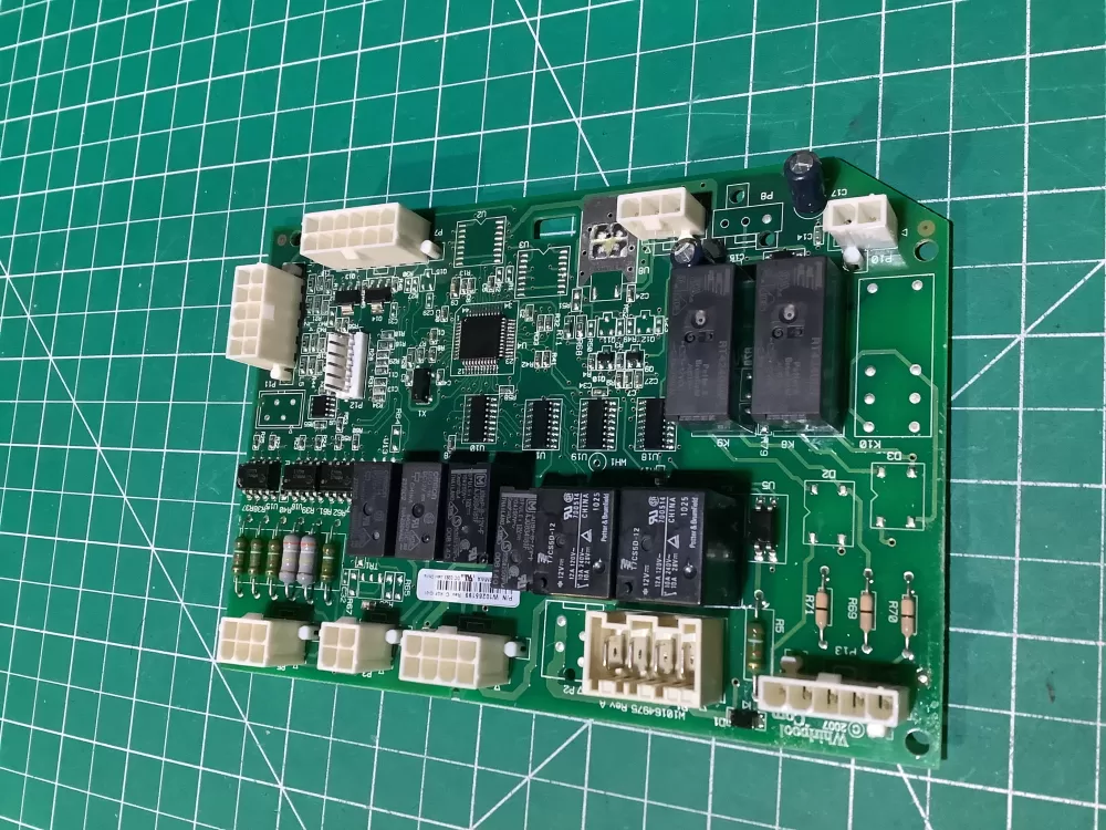 Whirlpool Maytag W10285199 Refrigerator Control Board AZ137145 | NR2359
