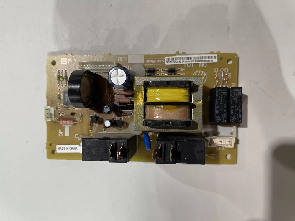 V13012504214 Board - Control