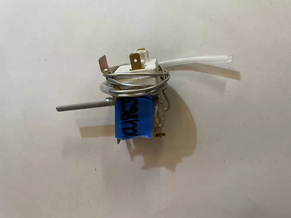 GE Wr09x10104 Refrigerator Temp Thermostat Cold Control AZ145380 | KM863