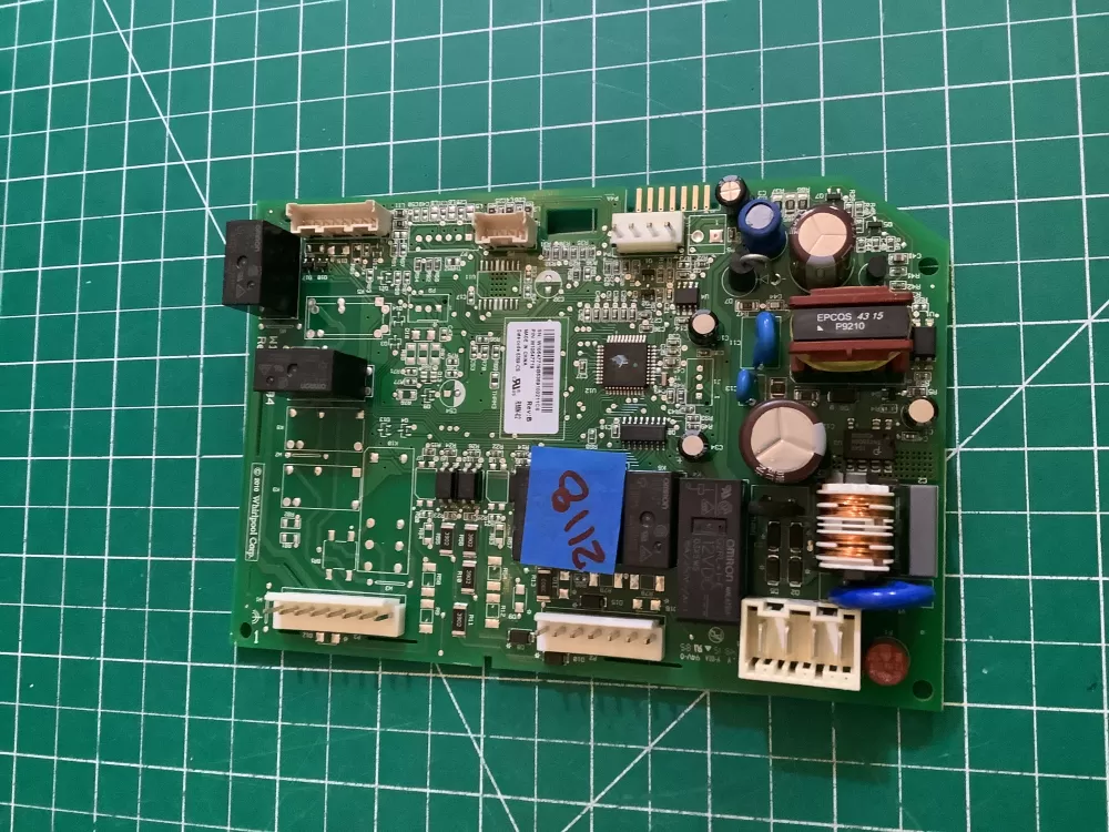 Whirlpool Maytag W10547719 Refrigerator Control Board AZ152466 | NR2118