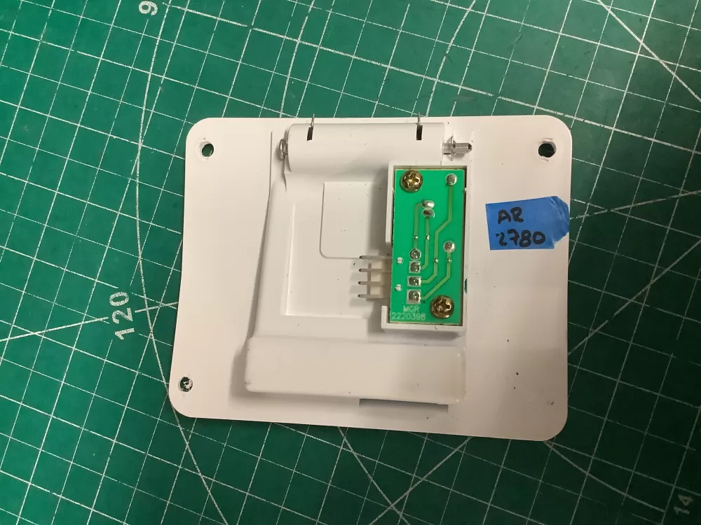 Whirlpool W10757851 4389102 Refrigerator Ice Control Board AZ199627 | AR2780