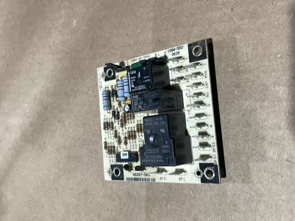 LENNOX R46257-001  46257-001 Defrost Control Board