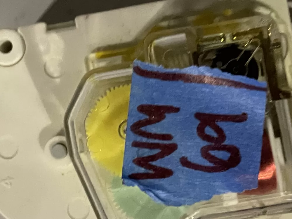 Frigidaire Kenmore AP2111929 12762 Refrigerator Defrost Timer AZ34813 | Wm69