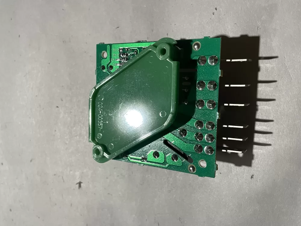 Whirlpool Kenmore 4388931 2303825 Refrigerator Control Board AZ189422 | Wm667
