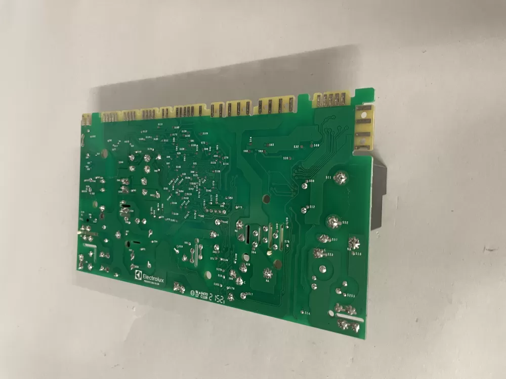FRIGIDAIRE Electrolux SM3168908KRC MAIN BOARD AZ228527 | Wm156