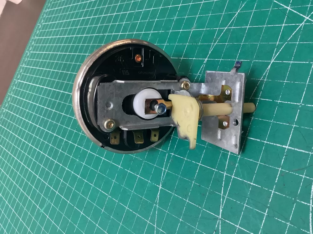 738-866-2 Whirlpool Washer Pressure Switch AZ223437 | SLA85