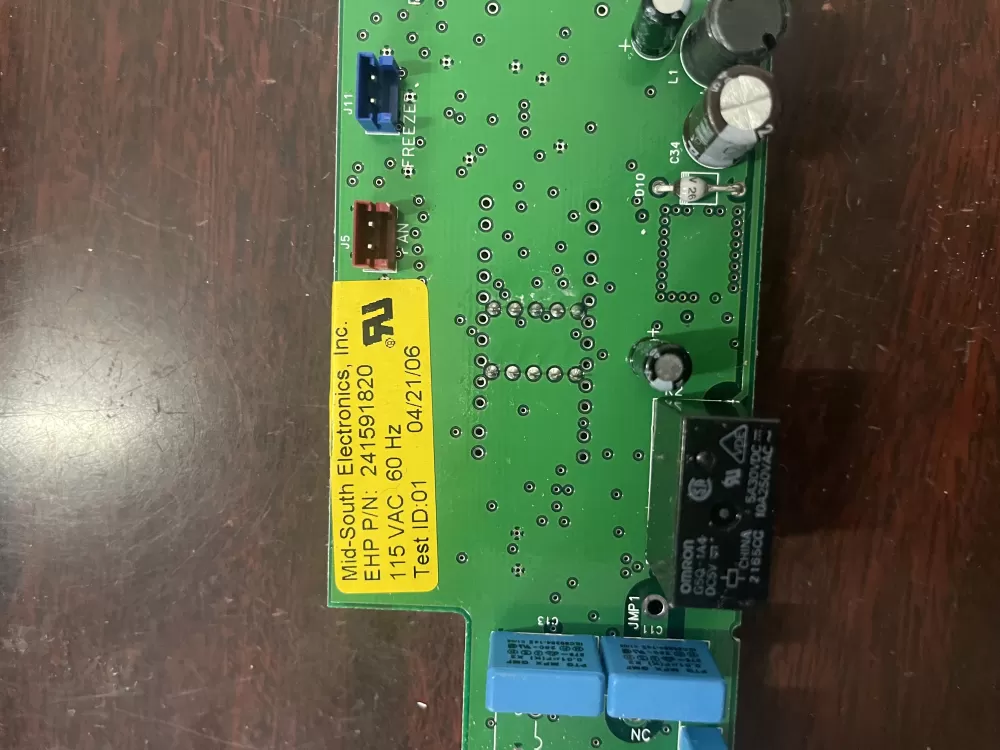 Frigidaire 241591820 Dispenser Control Board AZ42206 | KM416