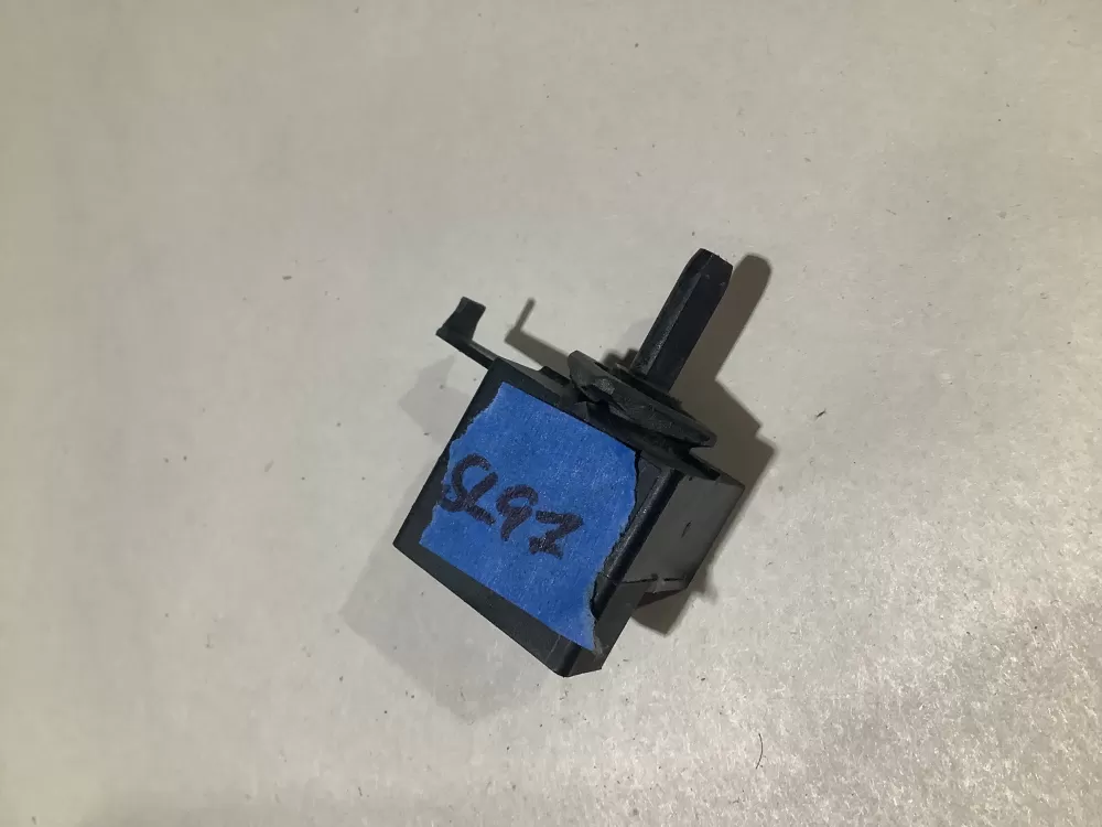 Whirlpool 3348355 3950345 W10111368 Washer Switch AZ102584 | Sl97