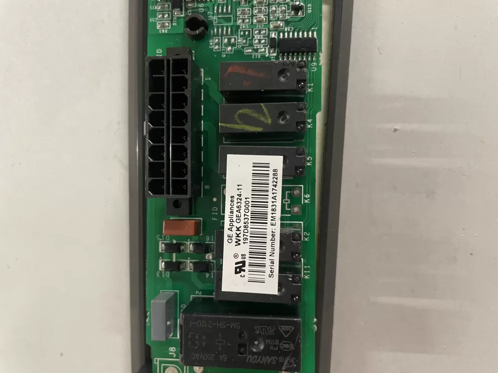 GE 197d8537g001 Refrigerator Control Board AZ142036 | KM2389