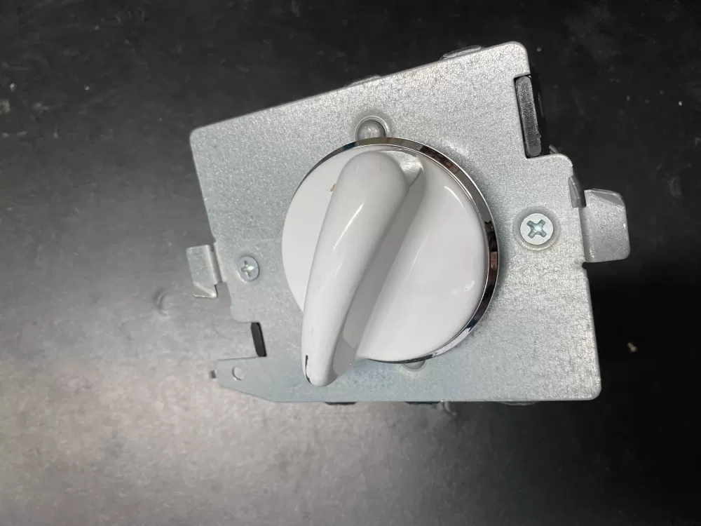 GE 212D1233P007 Dryer General Electric Timer AZ12220 | BK668