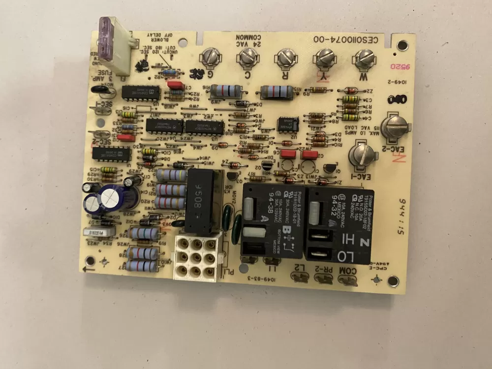 Carrier  Bryant CES0110074-00 Furnace Control Board