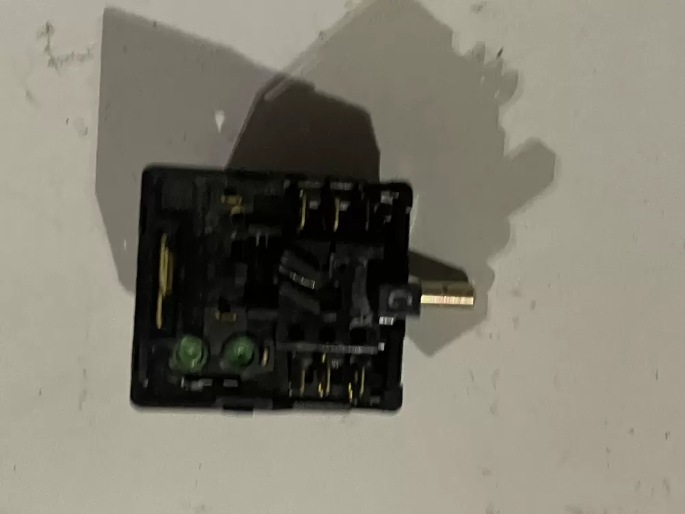 Maytag Whirlpool 7403P384 60 Range Switch AZ32408 | Wm141
