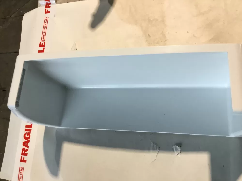GE 200D5594P002 Refrigerator Door Bin AZ149534 | SL277