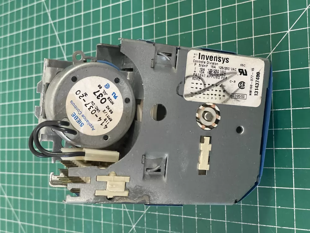 Frigidaire 131437400 Washer Timer Control AZ184035 | KM2715