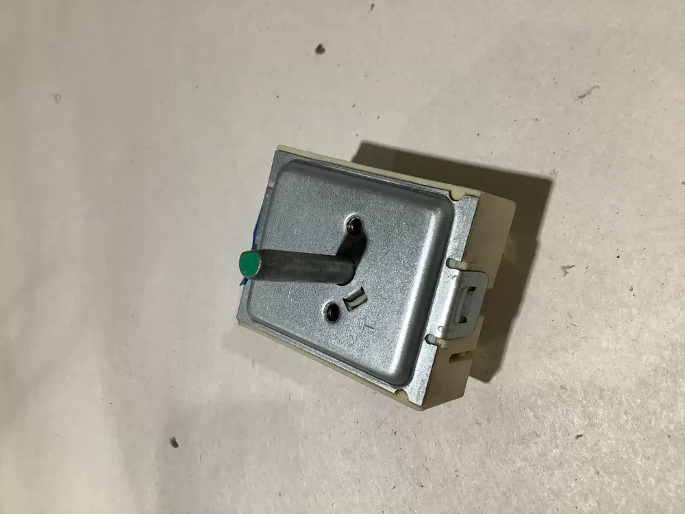 Whirlpool 210715V Range Stove Burner Switch AZ102983 | Sl92