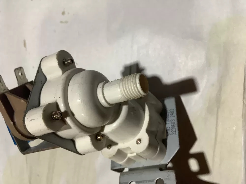 Whirlpool Refrigerator Water Valve Part # 2230603 AZ131243 | Sl237