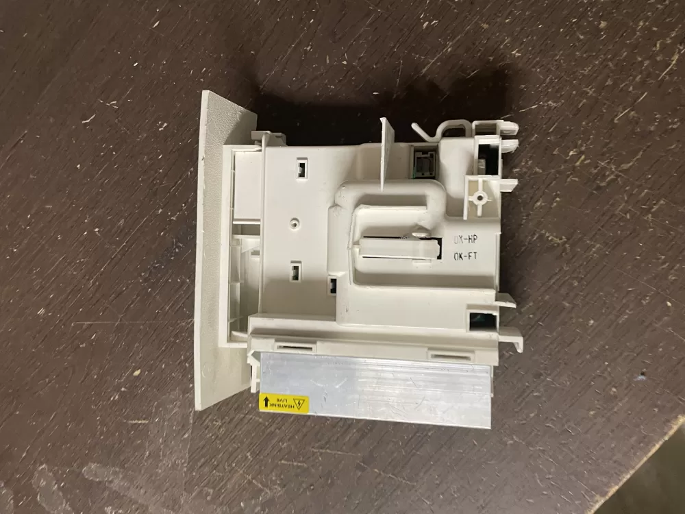Frigidaire  Kenmore  Electrolux  White Westinghouse 5304504863  AP6025819  134409905  4452243  PS11758142  S134409904  S134409905  4246991  4246-99-100  01620880 Washer Control Board